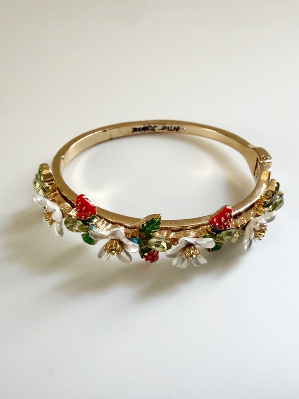 Betsey Johnson Strawberries White Flowers Gold Tone Hinge Bangle Bracelet